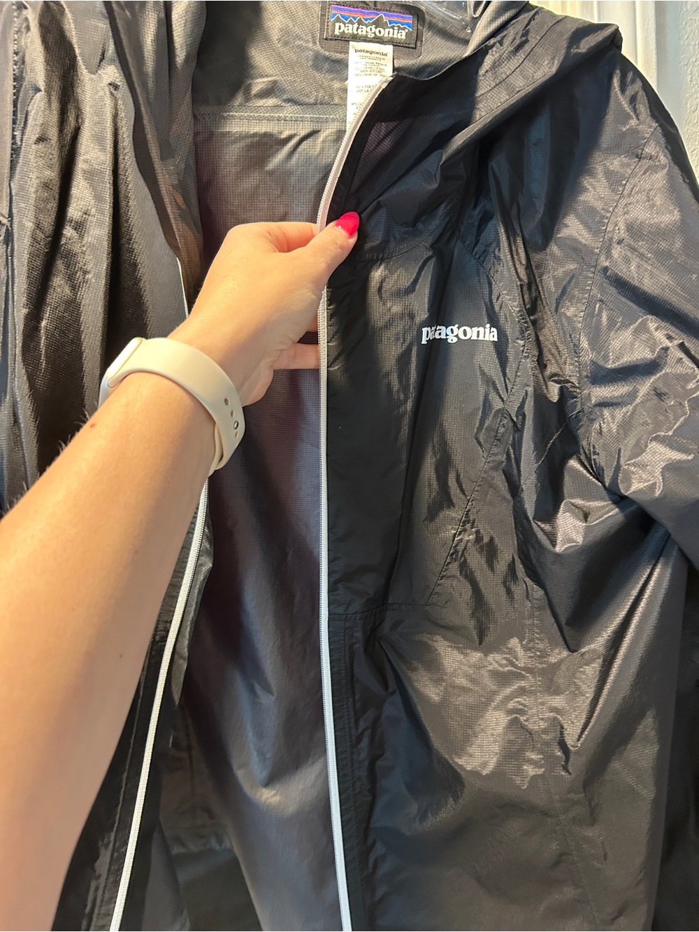 Patagonia Black Hooded Windbreaker Jacket